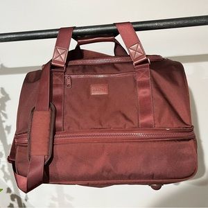 Calpak Stevyn Duffel bag Maroon